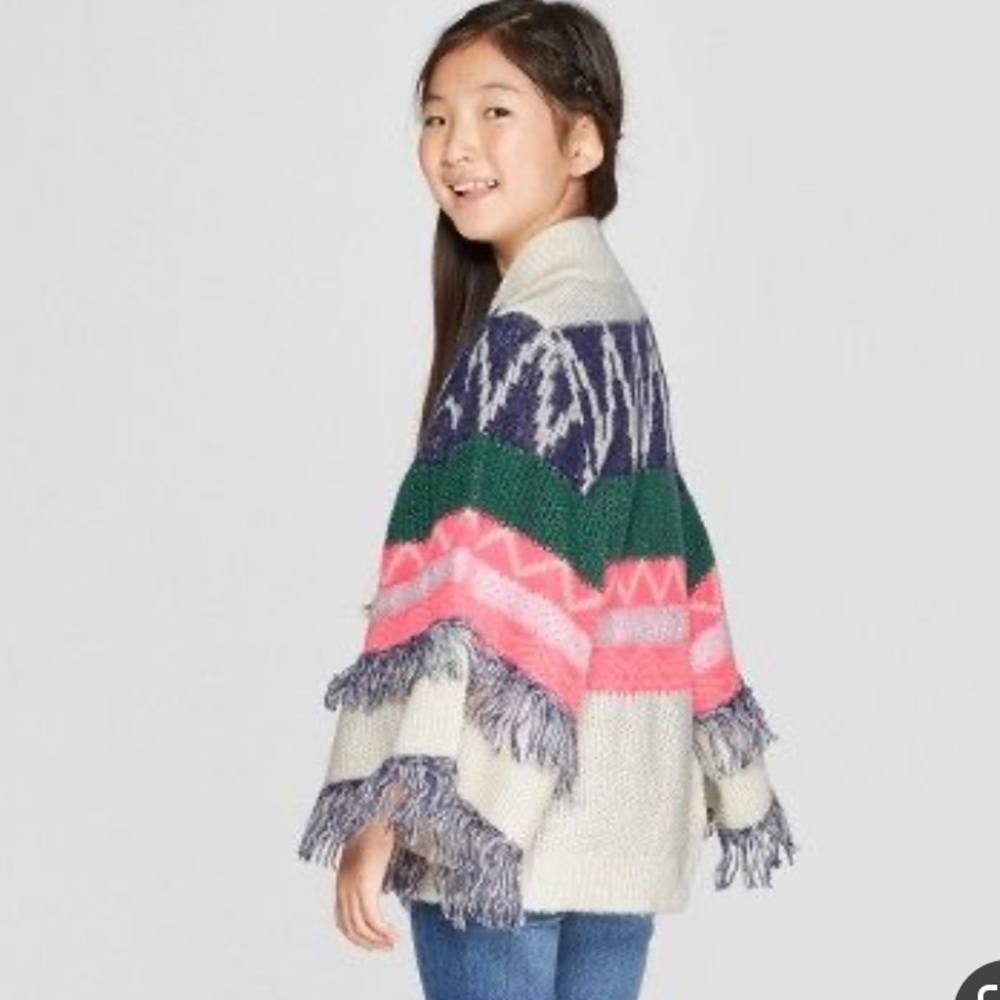 Cat & Jack Girls Cardigan Afghan 6